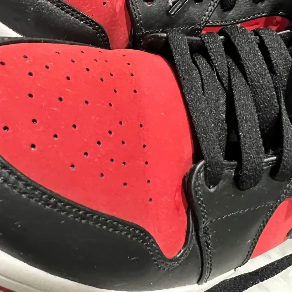 Nike Air Jordan 1 Mid Reverse Banned Gym Red Black Sneakers 554724 610 Men SZ 11